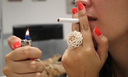 Las toxinas del tabaco, hasta en los lugares donde se prohíbe fumar